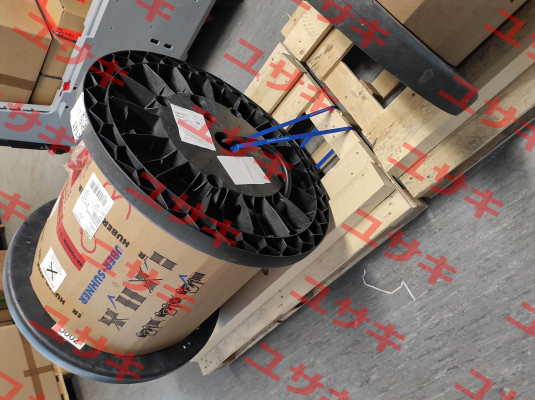 85148098 -4GKW-AX(EN50264-3-1)1800V-1X120M-BK Huber Suhner