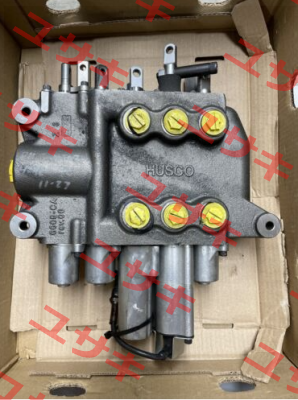Husco Loader Control Valve AT196624 3 Function Valve 6600 Series E2   OEM Husco